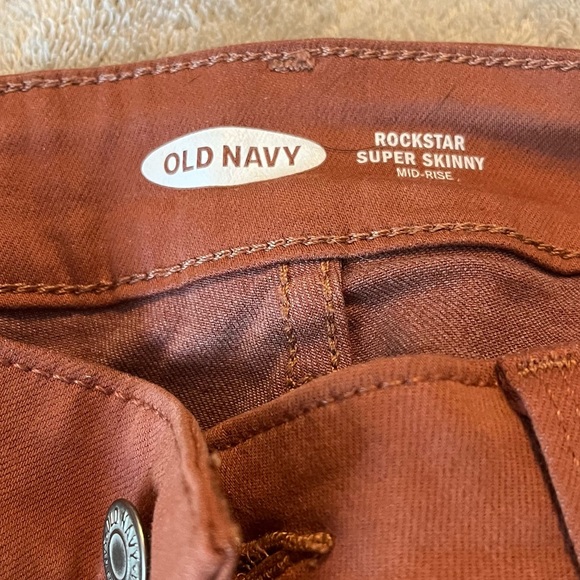 Old navy Rockstar super skinny Jean. Brand new. Burnt orange color. - Picture 2 of 3